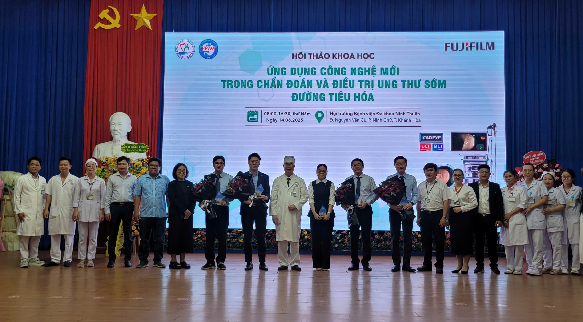 Ứng dụng công nghệ mới nâng cao hiệu quả chẩn đoán và điều trị ung thư sớm đường tiêu hóa